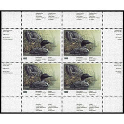 quebec wildlife habitat conservation stamp qw3a common loons by pierre leduc 1990 pane m vfnh 001