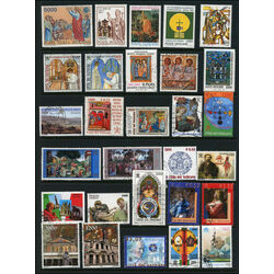 61 vatican city stamps